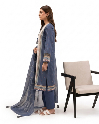 Digital Lawn Suit